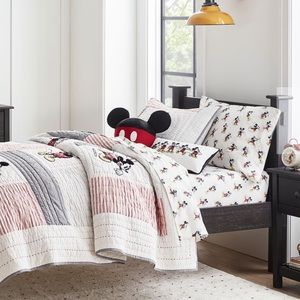 Pottery Barn Kids Disney Mickey Mouse sheet set - size twin